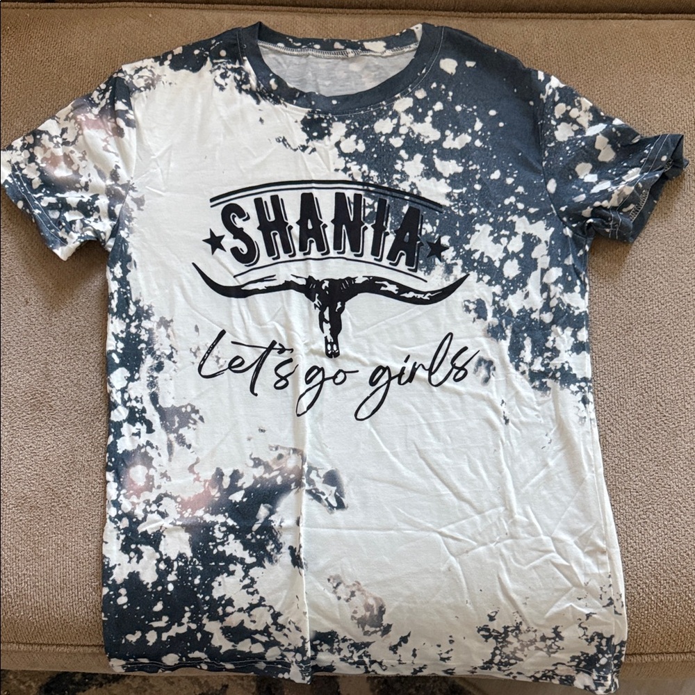 Graphic Men's Shirt - Black and White